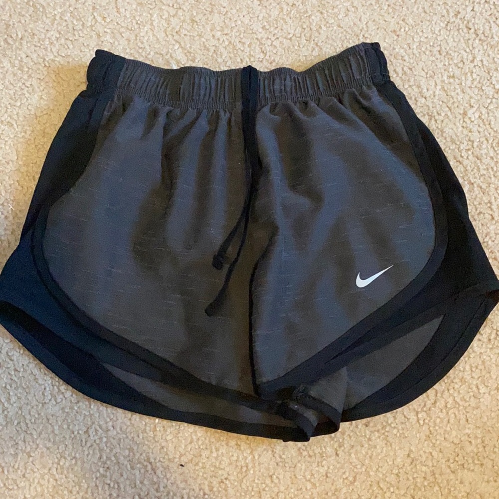 Black Nike shorts